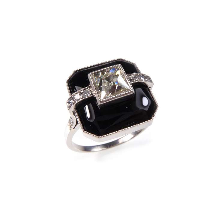 Onyx and French cut diamond ring